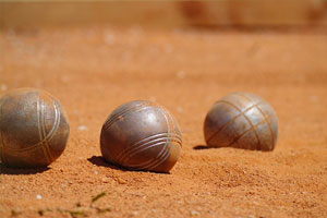 Jouer aux boules avec l'OMS de Rezé